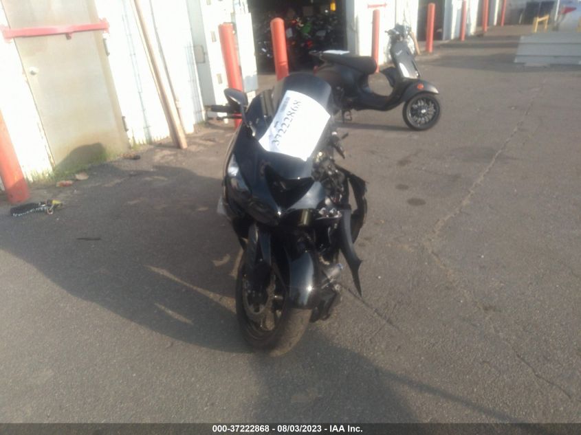 2011 KAWASAKI ZX1400 C - JKBZXNC11BA027909