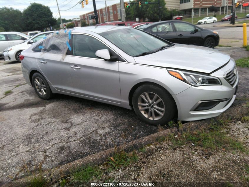 2016 HYUNDAI SONATA 2.4L SE - 5NPE24AF5GH321295