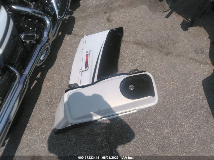 2012 HARLEY-DAVIDSON FLTRXSE CVO ROAD GLIDE CUSTOM 1HD1TC811CB950644