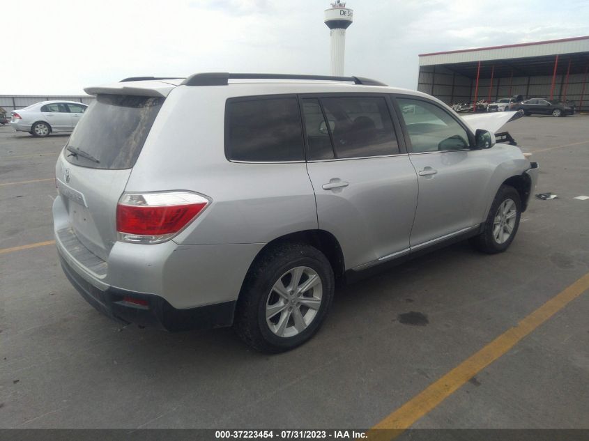 2013 TOYOTA HIGHLANDER PLUS/SE - 5TDBK3EH3DS182833