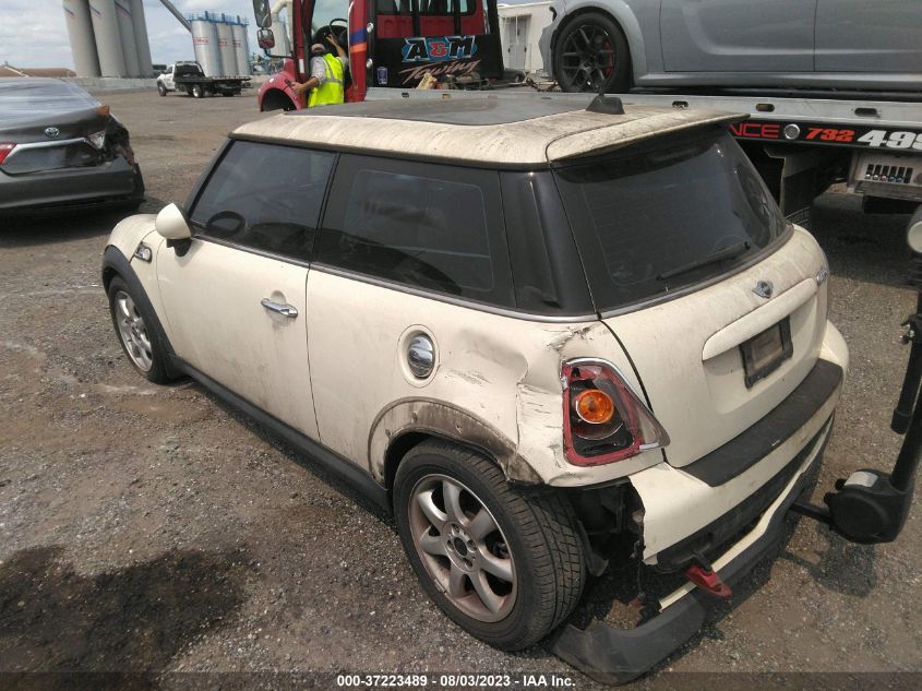 WMWMF73529TT94965 | 2009 MINI COOPER S