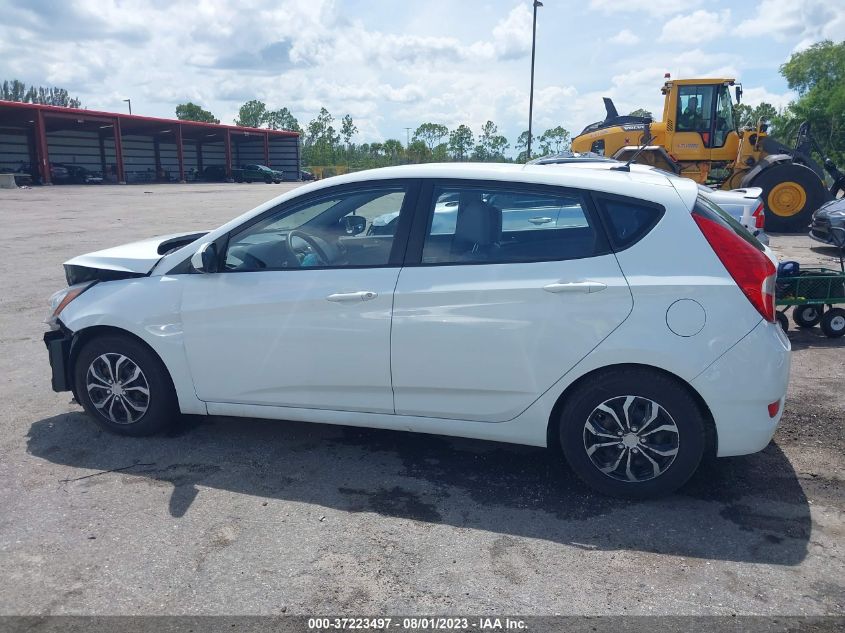 2016 HYUNDAI ACCENT SE - KMHCT5AE5GU239909