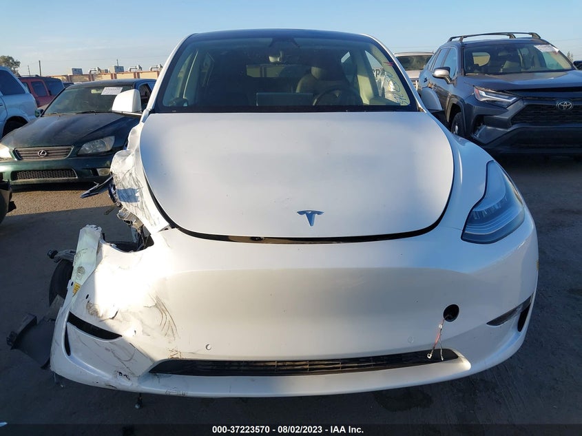 VIN 7SAYGDEE1NF447359 2022 TESLA MODEL Y LONG RANGE