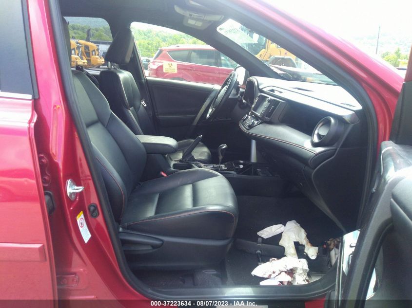 2016 TOYOTA RAV4 SE - JTMJFREV7GJ070899