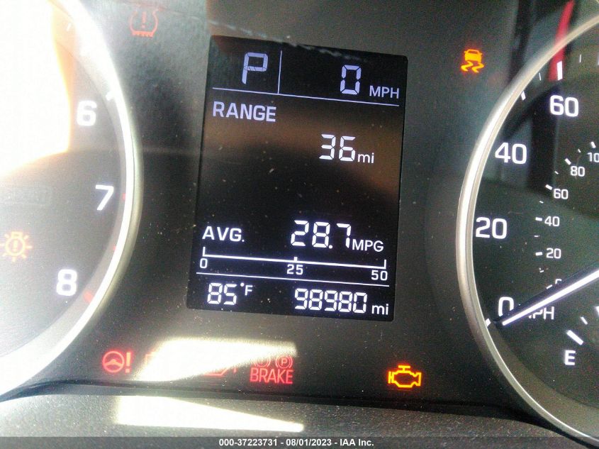 2017 HYUNDAI ELANTRA SE/VALUE/LIMITED - KMHD84LF1HU068504