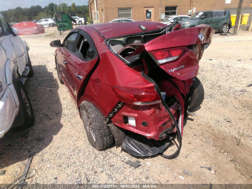 2017 HYUNDAI ELANTRA SE/VALUE/LIMITED - KMHD84LF1HU068504