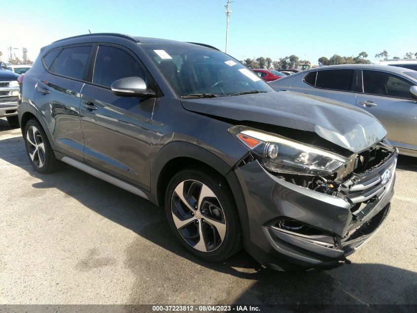 2017 HYUNDAI TUCSON VALUE - KM8J33A23HU575688