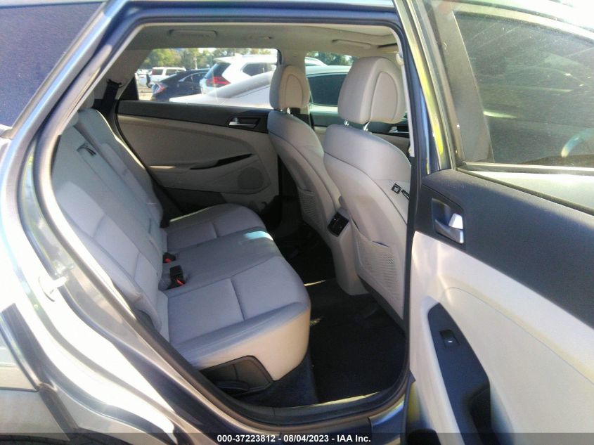 2017 HYUNDAI TUCSON VALUE - KM8J33A23HU575688