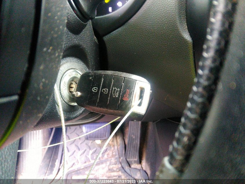 2016 KIA SOUL BASE - KNDJN2A29G7840958