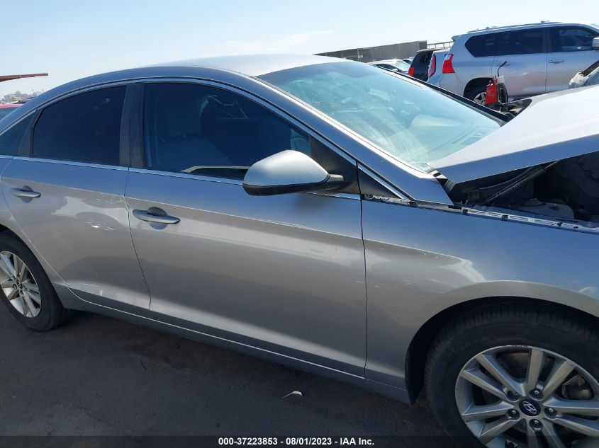 2015 HYUNDAI SONATA 2.4L SE - 5NPE24AF9FH221294