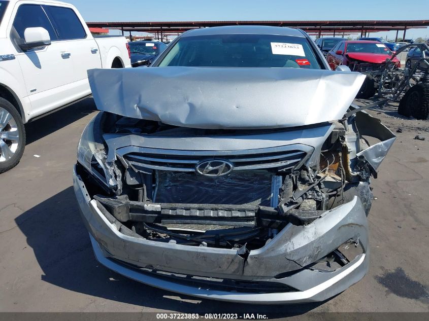 2015 HYUNDAI SONATA 2.4L SE - 5NPE24AF9FH221294