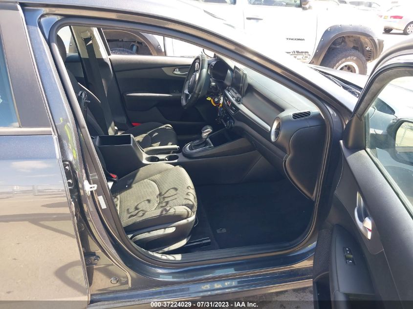 2019 KIA FORTE LXS - 3KPF24AD1KE008941