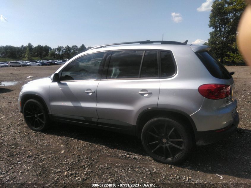 2018 VOLKSWAGEN TIGUAN LIMITED WVGBV7AX2JK005670