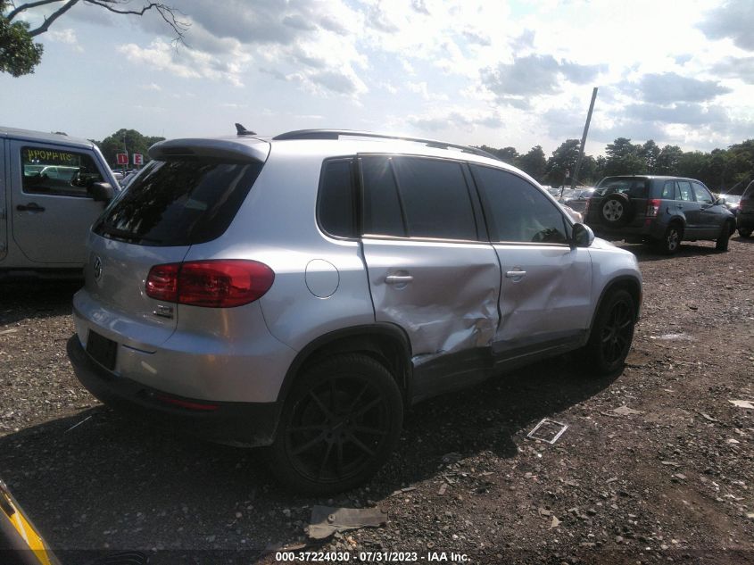 2018 VOLKSWAGEN TIGUAN LIMITED WVGBV7AX2JK005670