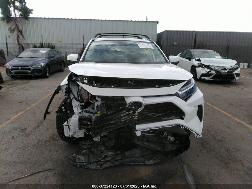 2022 TOYOTA RAV4 XLE/XLE PREMIUM - 2T3W1RFV6NW195510