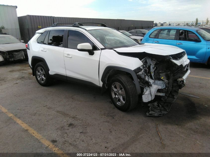 2022 TOYOTA RAV4 XLE/XLE PREMIUM - 2T3W1RFV6NW195510