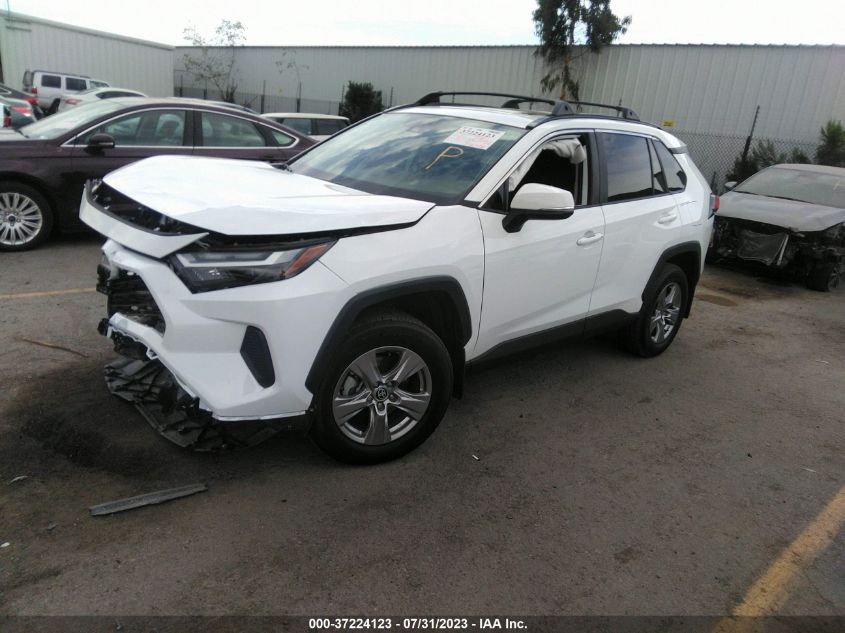 2022 TOYOTA RAV4 XLE/XLE PREMIUM - 2T3W1RFV6NW195510