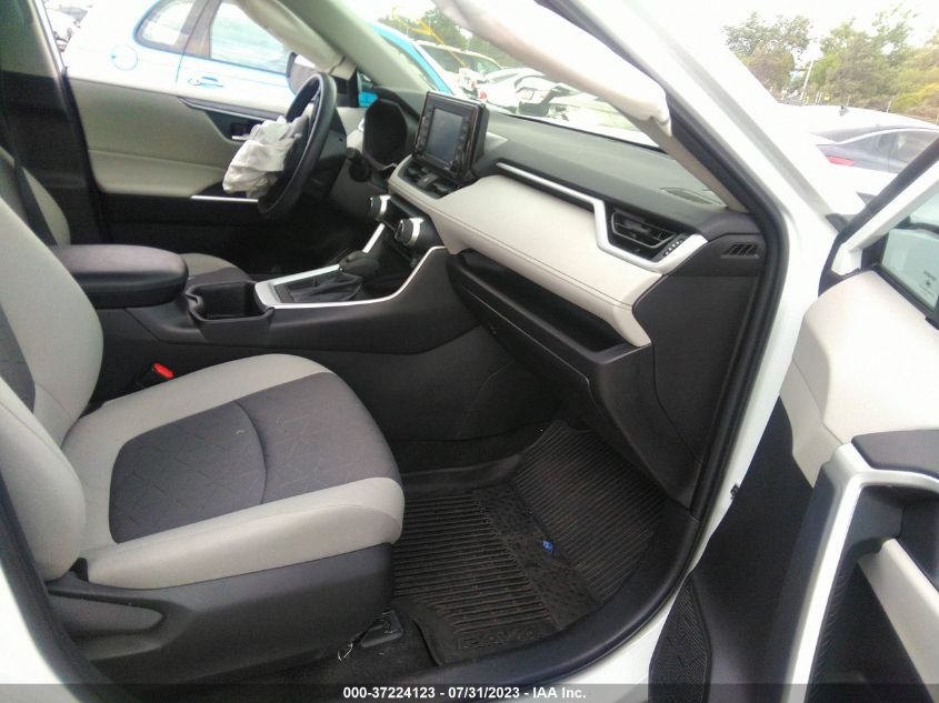 2022 TOYOTA RAV4 XLE/XLE PREMIUM - 2T3W1RFV6NW195510