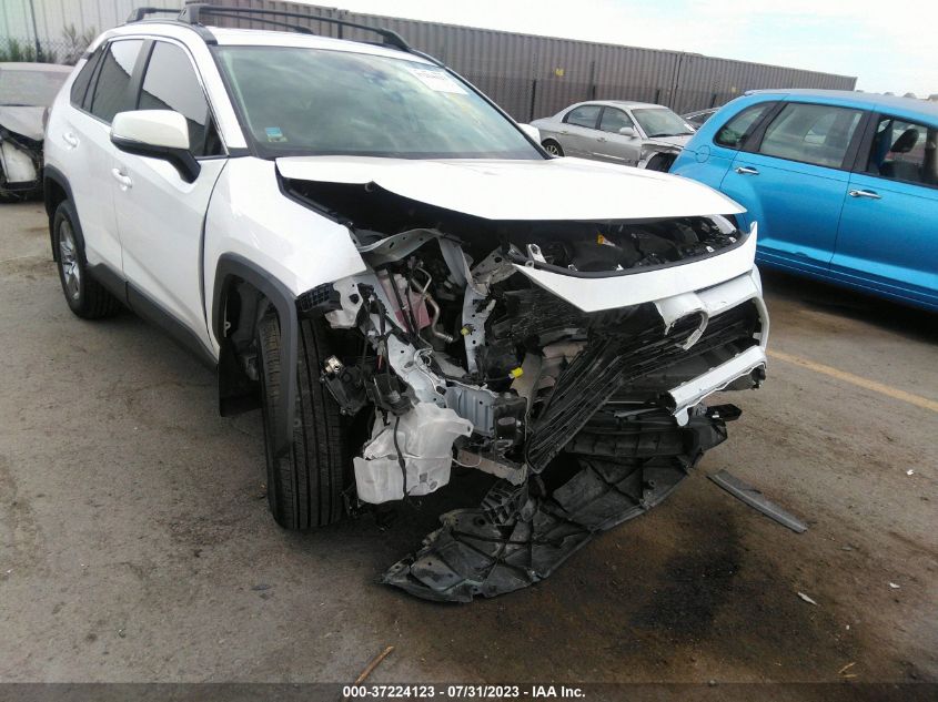 2022 TOYOTA RAV4 XLE/XLE PREMIUM - 2T3W1RFV6NW195510