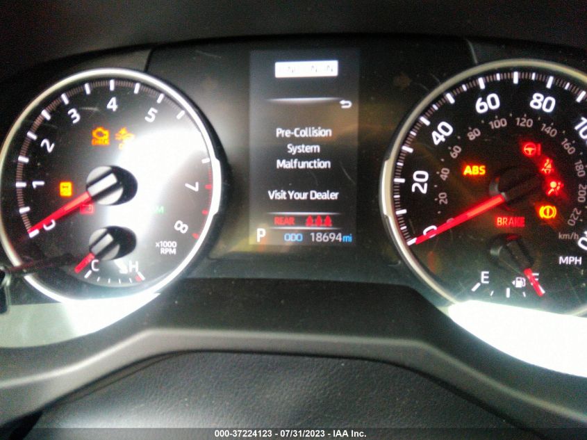 2022 TOYOTA RAV4 XLE/XLE PREMIUM - 2T3W1RFV6NW195510