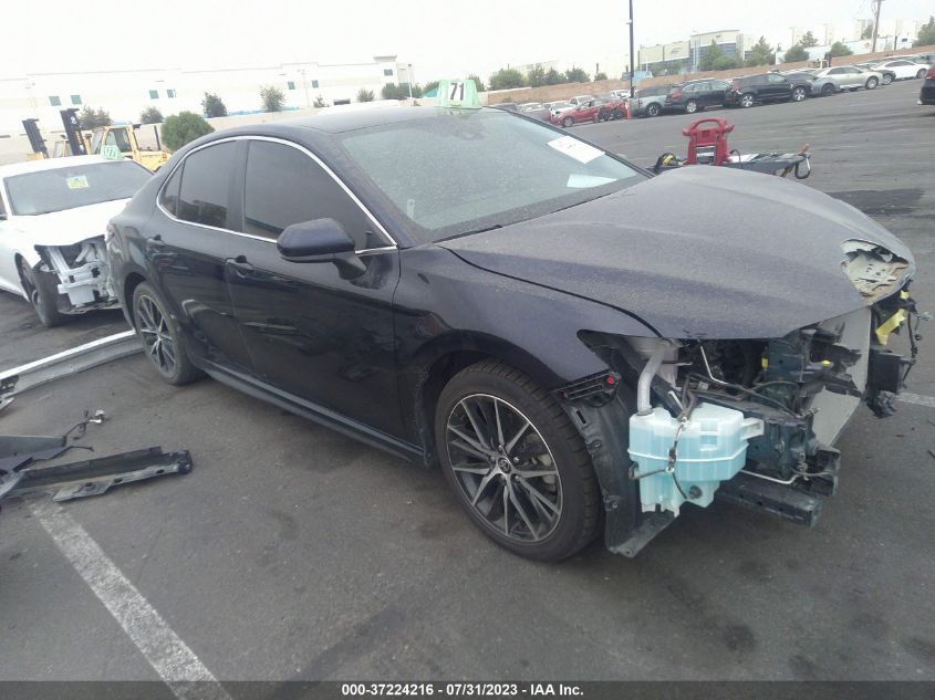 2021 TOYOTA CAMRY SE - 4T1G11AK4MU494939