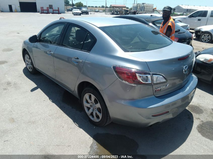 2013 MAZDA MAZDA3 I SPORT - JM1BL1U7XD1801693