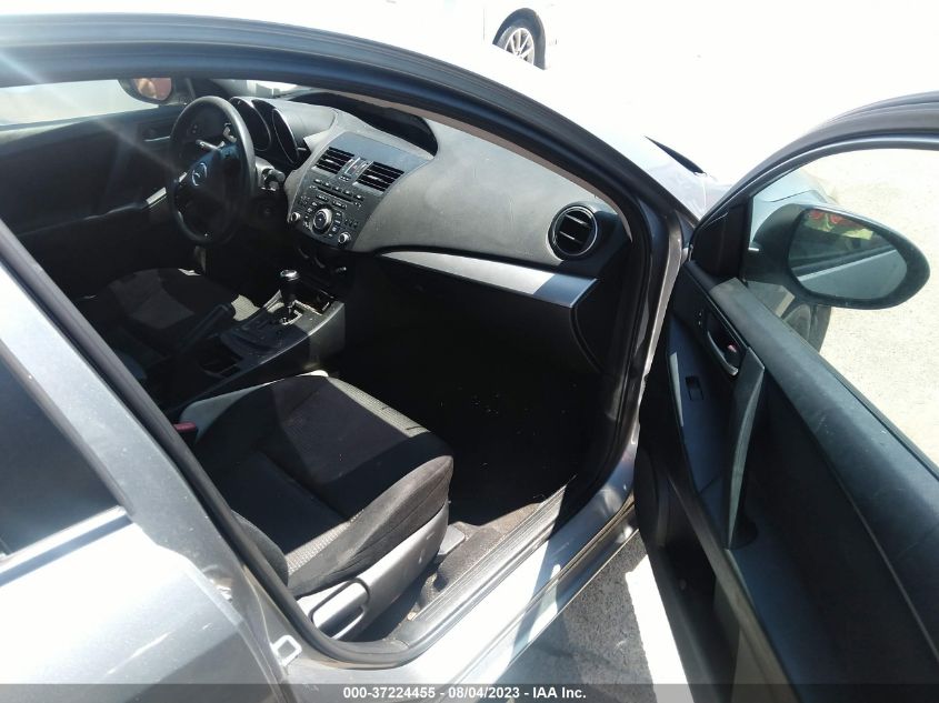 2013 MAZDA MAZDA3 I SPORT - JM1BL1U7XD1801693