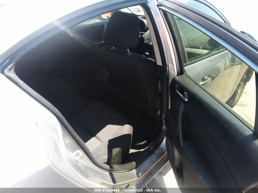 2013 MAZDA MAZDA3 I SPORT - JM1BL1U7XD1801693