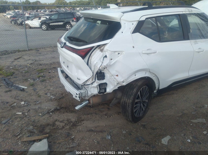 VIN 3N1CP5DV7ML489536 2021 NISSAN KICKS SR
