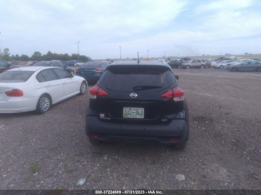 VIN 3N1CP5DV2LL489622 2020 NISSAN KICKS SR