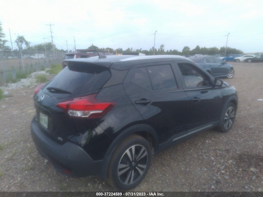 VIN 3N1CP5DV2LL489622 2020 NISSAN KICKS SR