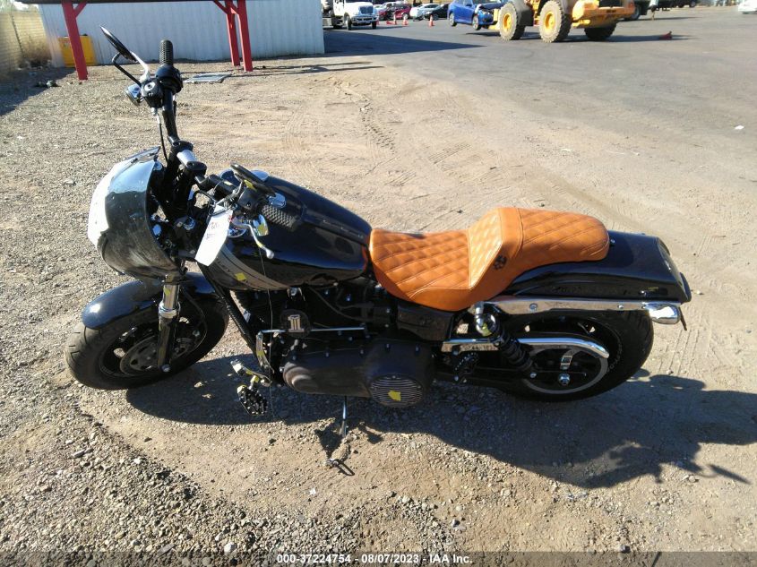 2015 HARLEY-DAVIDSON FXDF DYNA FAT BOB 1HD1GYM11FC323402