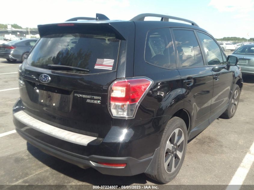 2017 SUBARU FORESTER 2.5I PREMIUM - JF2SJAEC2HH556288