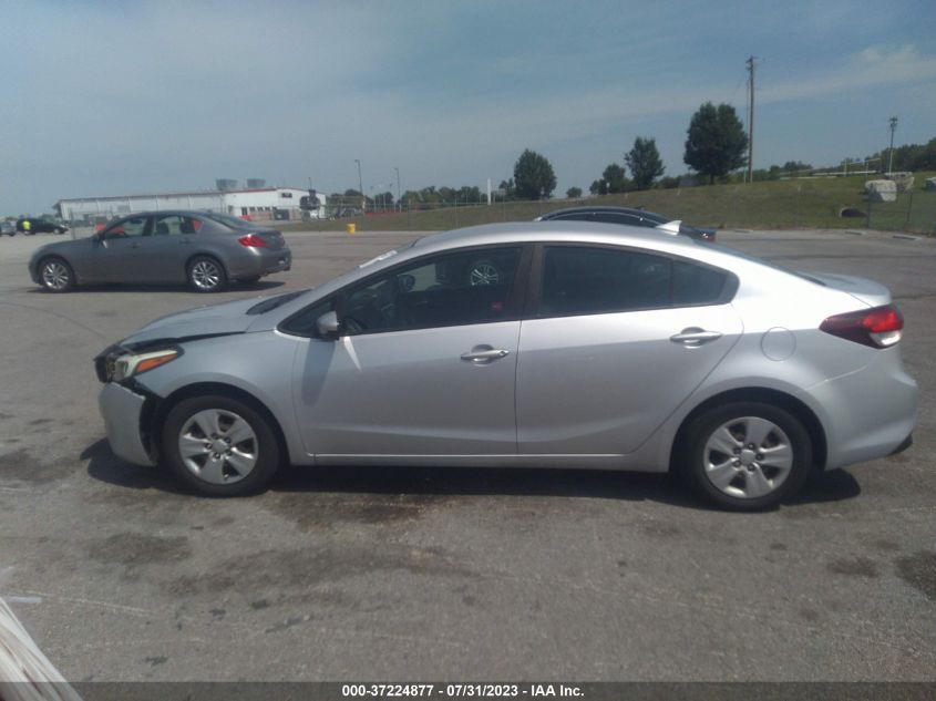 2017 KIA FORTE LX - 3KPFK4A73HE026554