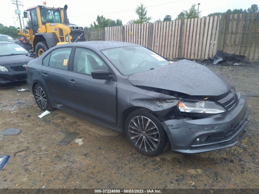 2016 VOLKSWAGEN JETTA SEDAN 1.8T SPORT - 3VWD17AJ7GM395121