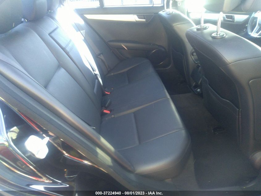 2013 MERCEDES-BENZ C-CLASS C 250 - WDDGF4HB7DA744050