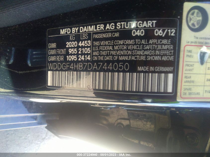 2013 MERCEDES-BENZ C-CLASS C 250 - WDDGF4HB7DA744050