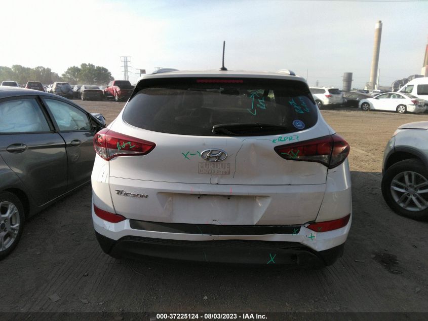 2017 HYUNDAI TUCSON SE - KM8J33A41HU295690