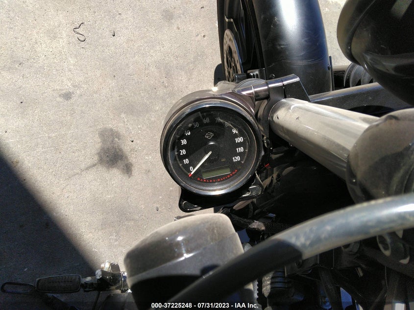 VIN 1HD4LE228MB411076 2021 HARLEY-DAVIDSON XL883 N