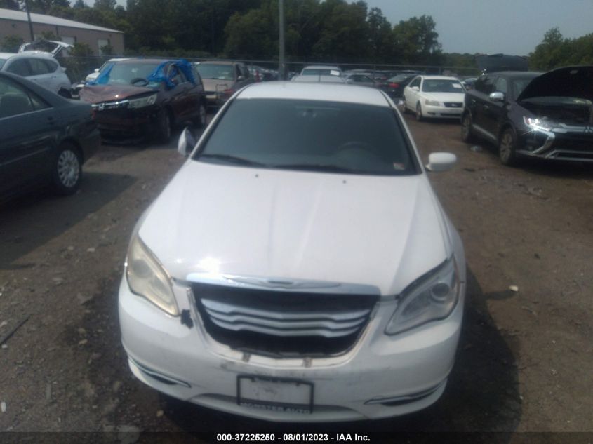 2013 CHRYSLER 200 LX - 1C3CCBAB6DN689913