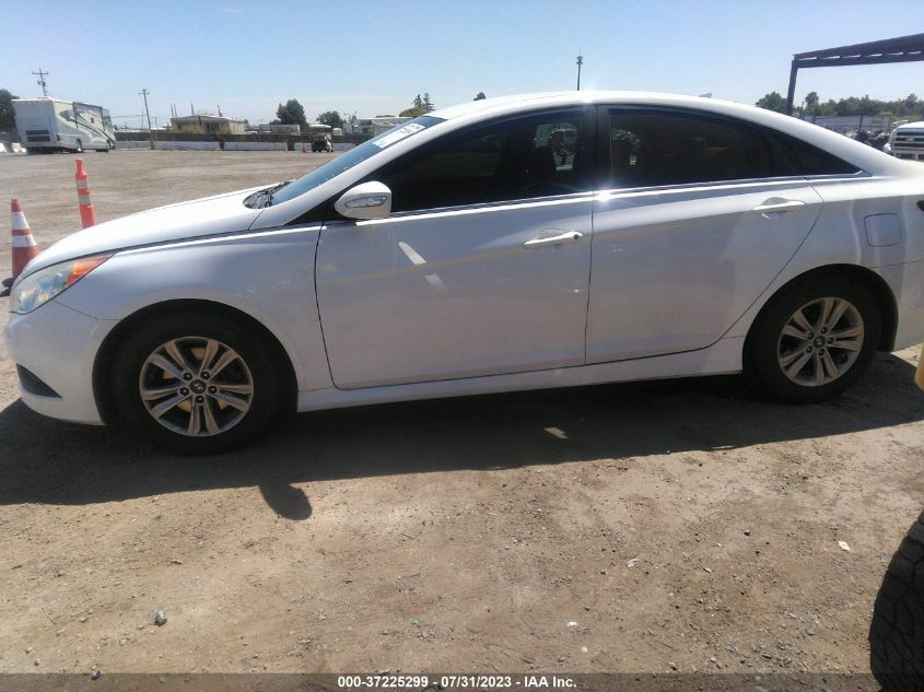 2014 HYUNDAI SONATA GLS - 5NPEB4AC6EH898470