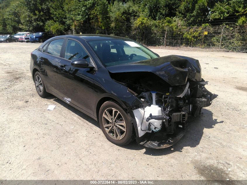 3KPF24AD5PE520306 Kia Forte LXS