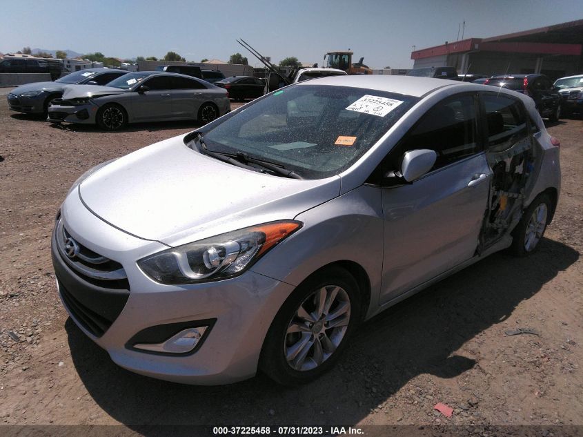 2014 HYUNDAI ELANTRA GT - KMHD35LHXEU172474