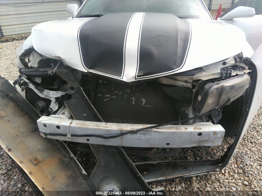 2013 CHEVROLET CAMARO LS - 2G1FA1E37D9122908