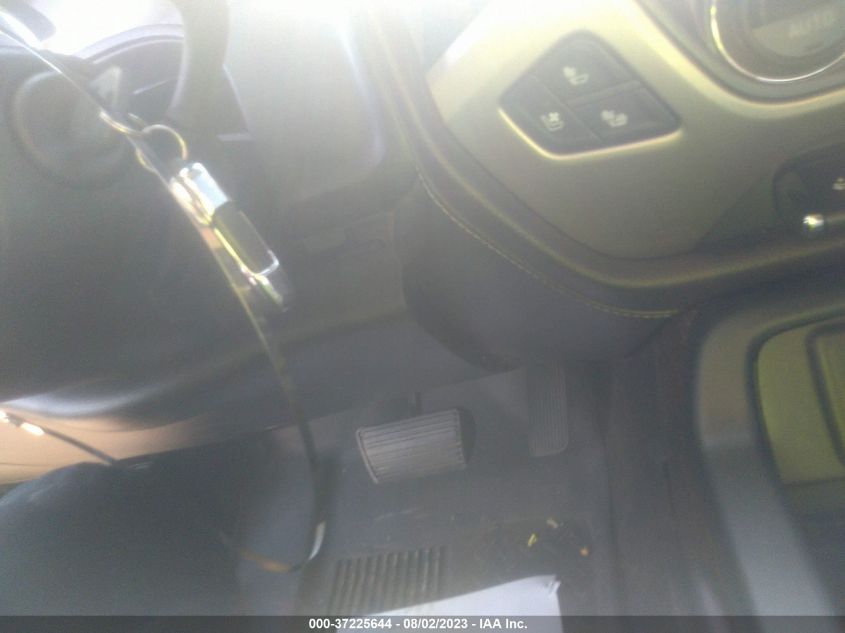 2017 GMC SIERRA 1500 DENALI 3GTU2PEJ7HG223875