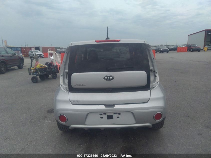 2017 KIA SOUL + - KNDJP3A52H7412547