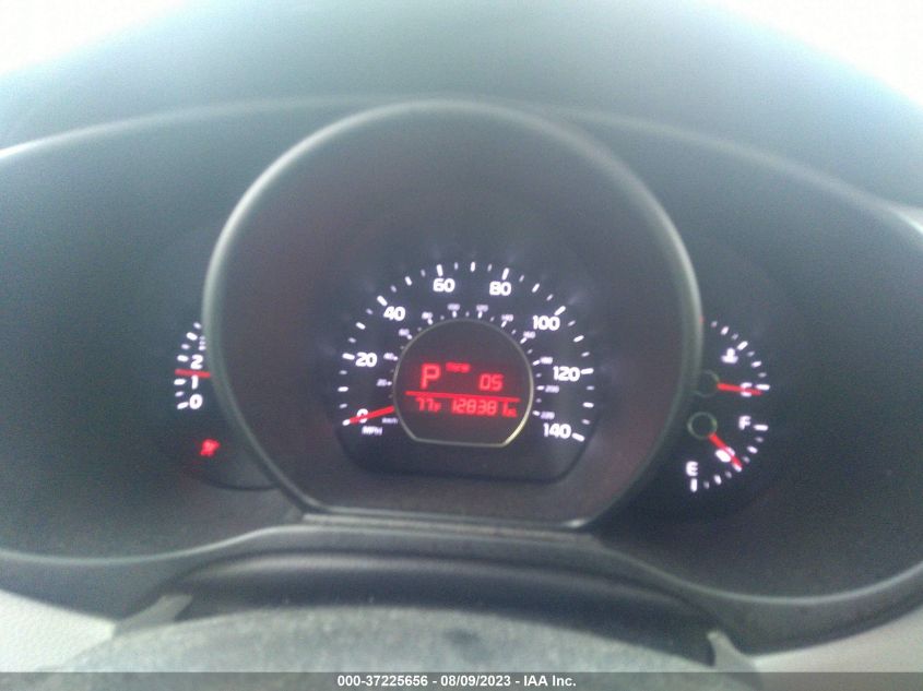 2017 KIA SOUL + - KNDJP3A52H7412547