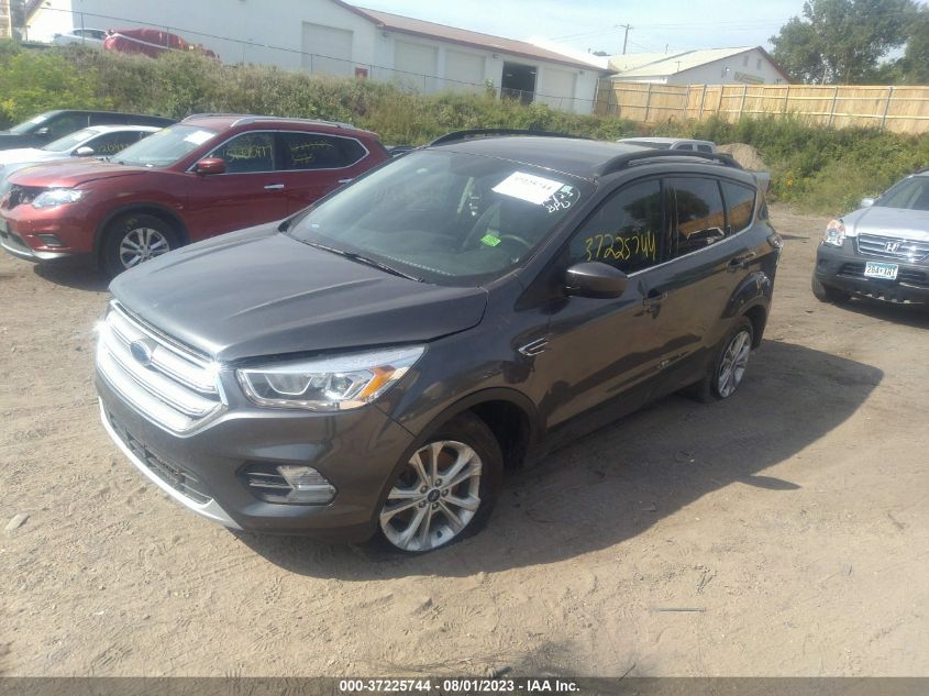 2017 FORD ESCAPE SE - 1FMCU9G95HUC42972