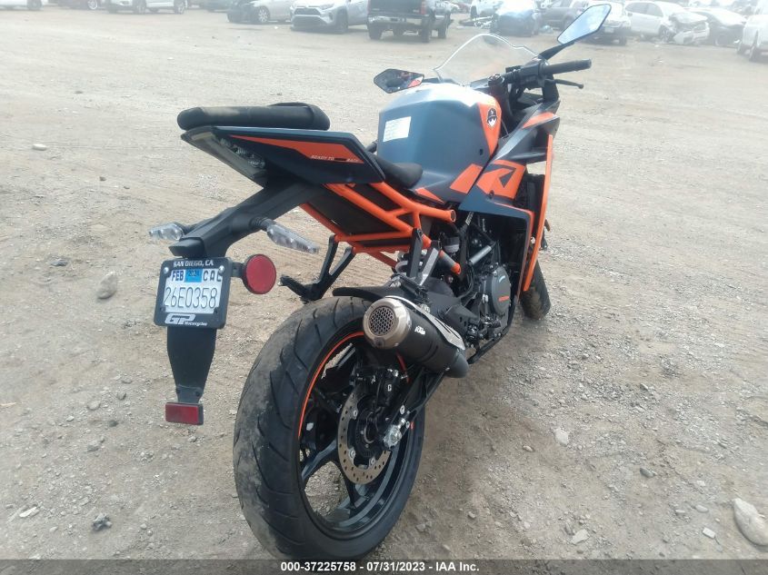2022 KTM 390 RC MD2JYJ401NC216887