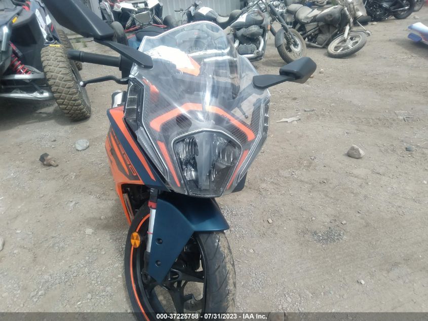 2022 KTM 390 RC MD2JYJ401NC216887